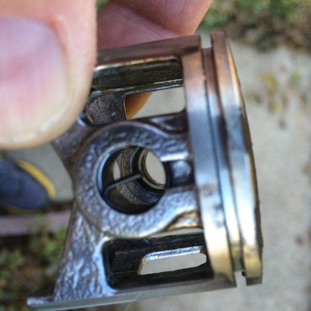 111 piston 2.JPG