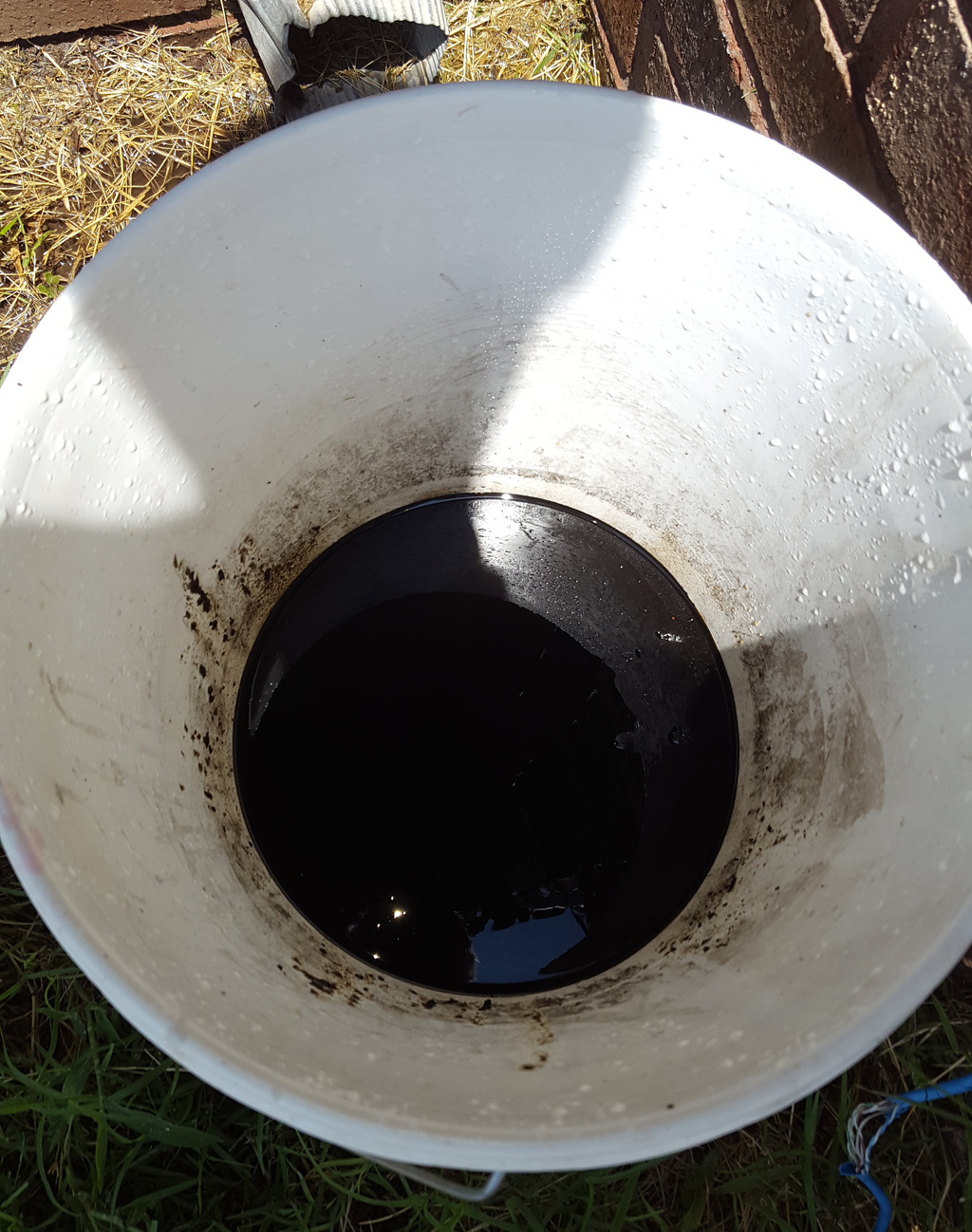 bucket.jpg