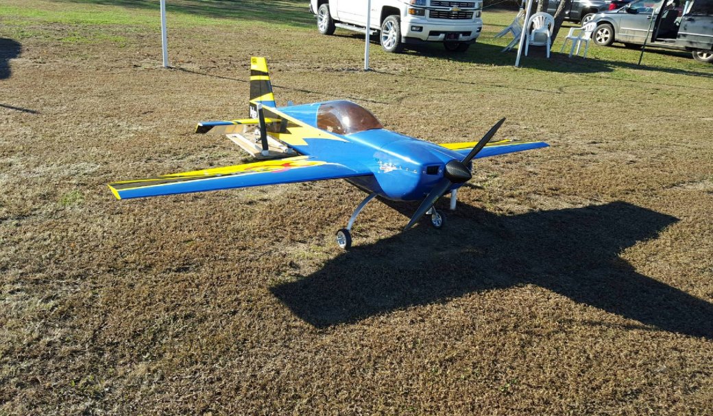 Extra330LX.jpg