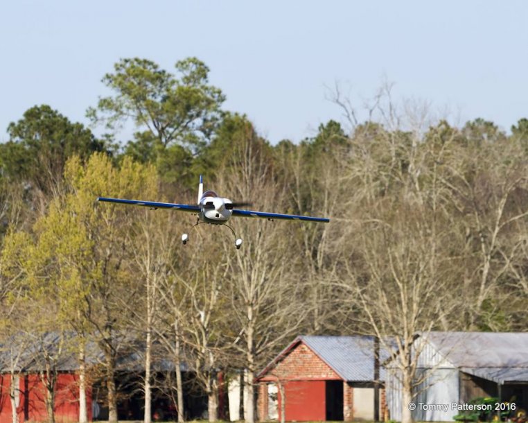 extra330sc3.jpg