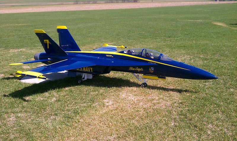 f-18 2.jpg