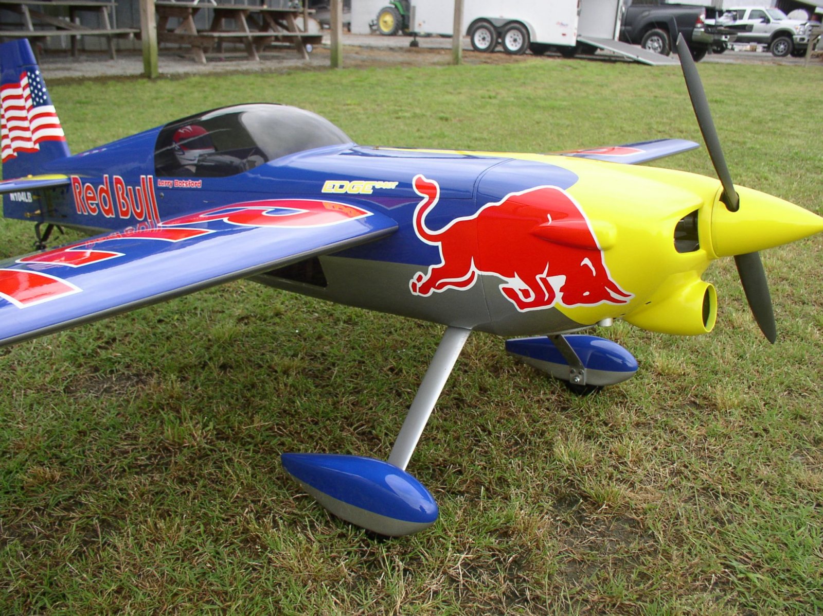 F8.jpg