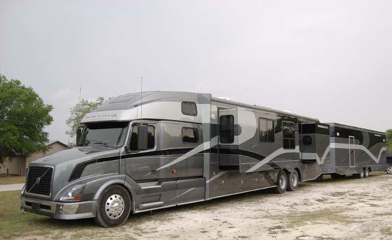huge-rv-trailer.jpg