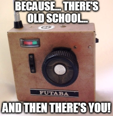 old school radio.png