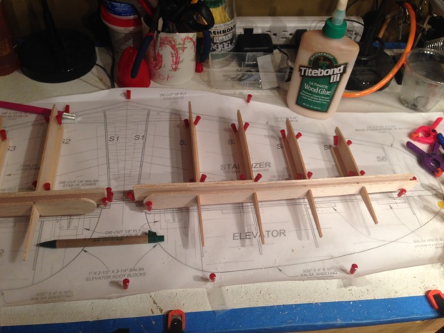 p-47build02.jpg