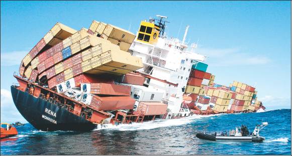 sinking-container-ship-111018.jpg