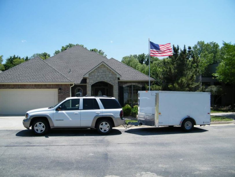 trailer_002.jpg