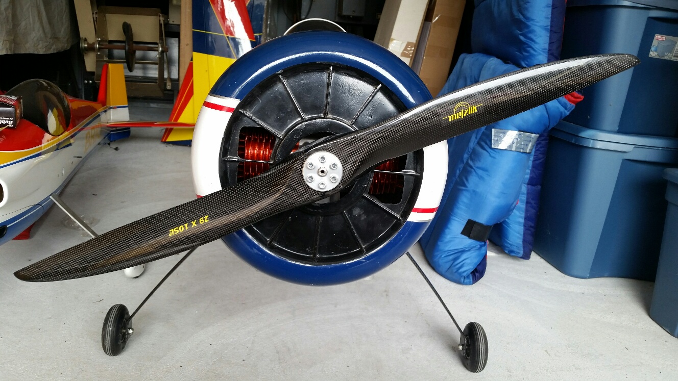 Yak 52.jpg
