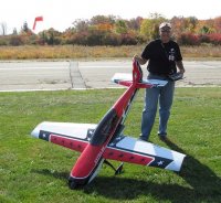 Daren w 78 Extra at PI NE jets fly in Oct 19 2013.jpg